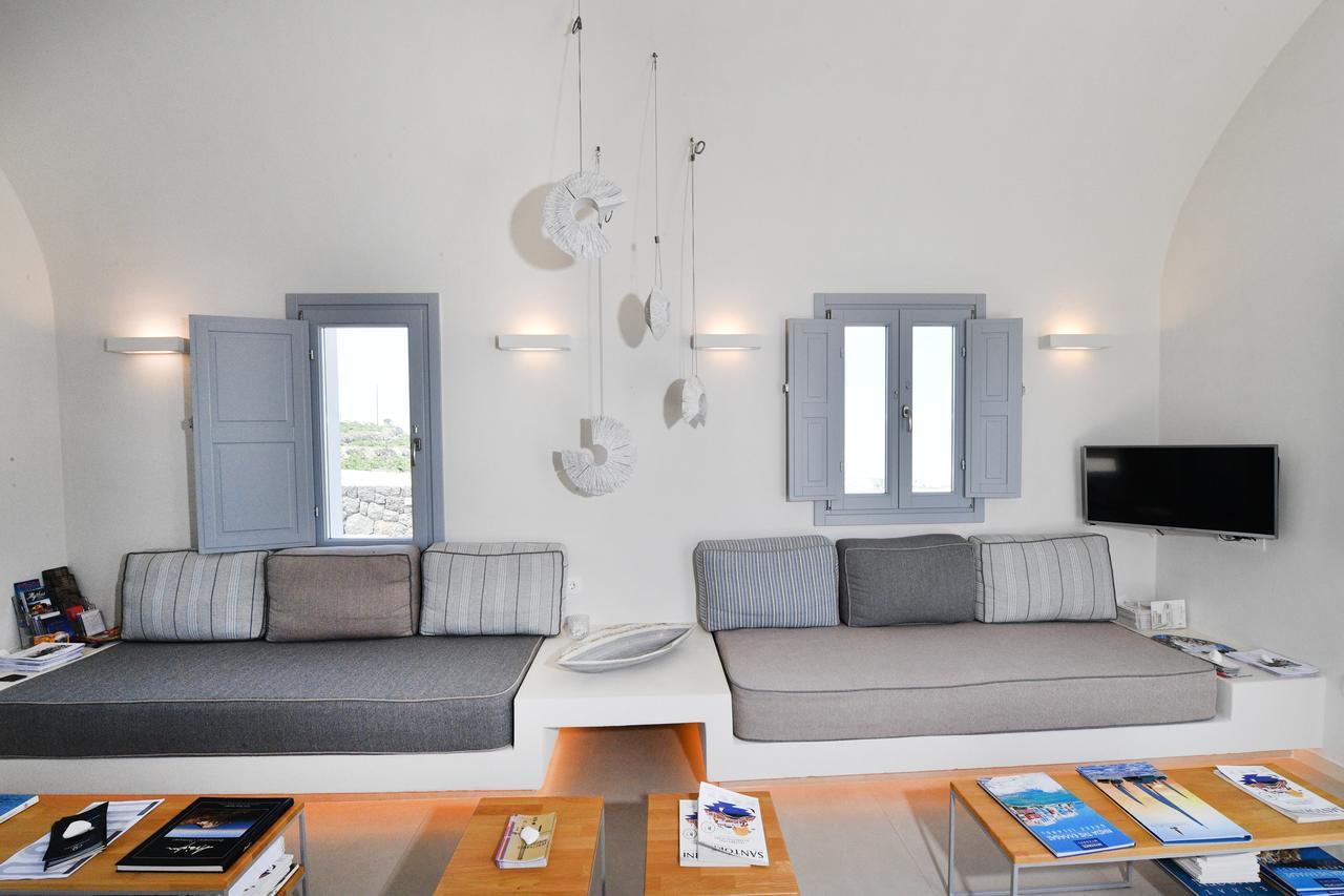 Nova Luxury Suites Pyrgos Kallistis Ngoại thất bức ảnh
